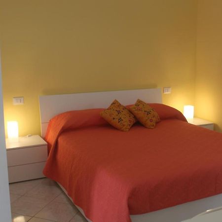 Camere Dieci Maggio- Beb Dory, Nemo, Guizzo Ponza Eksteriør bilde