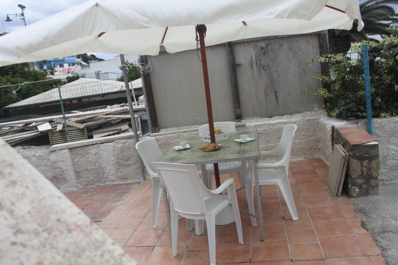 Camere Dieci Maggio- Beb Dory, Nemo, Guizzo Ponza Eksteriør bilde