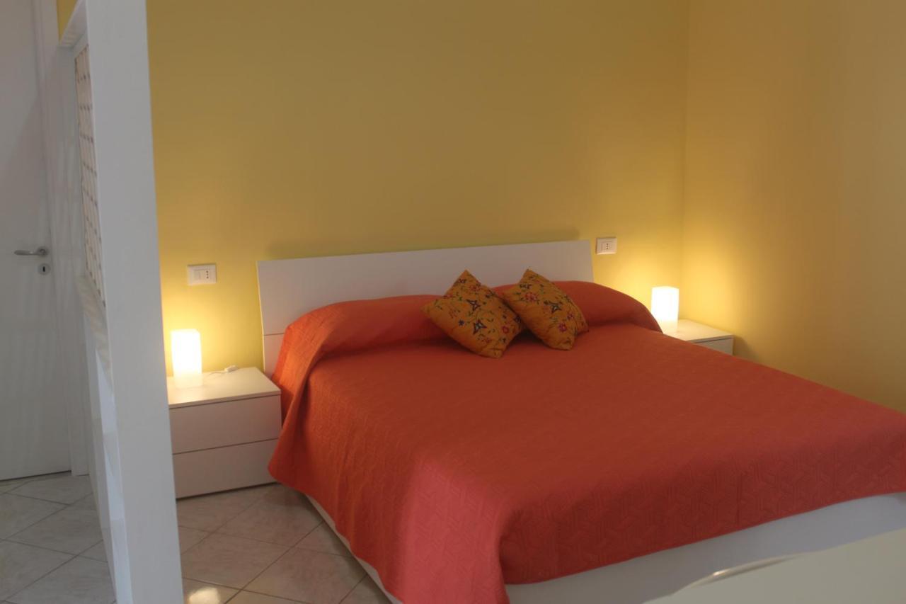 Camere Dieci Maggio- Beb Dory, Nemo, Guizzo Ponza Eksteriør bilde