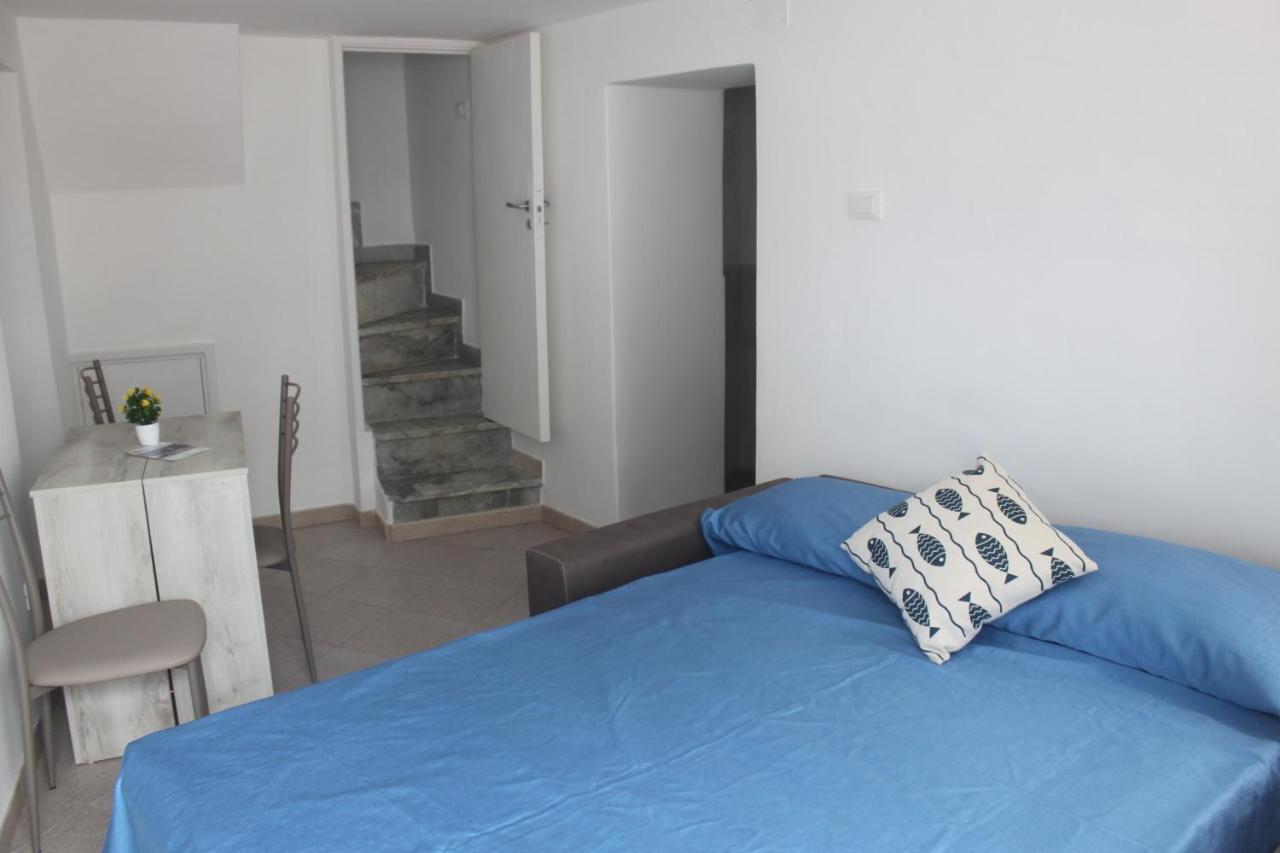 Camere Dieci Maggio- Beb Dory, Nemo, Guizzo Ponza Eksteriør bilde