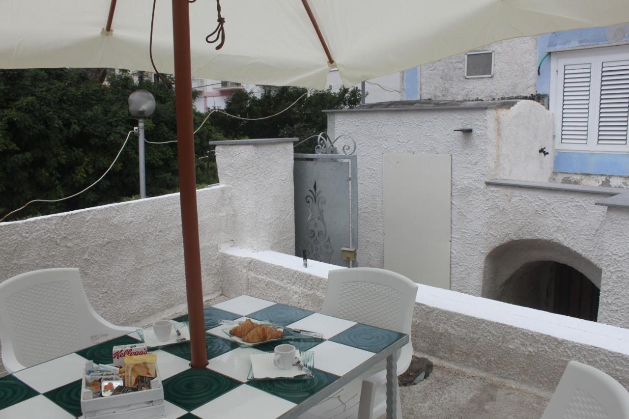 Camere Dieci Maggio- Beb Dory, Nemo, Guizzo Ponza Eksteriør bilde